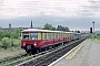 Dessau ? - S-Bahn Berlin "477 119-2"
29.06.2000
Berlin-Friedrichshain, Ostbahnhof [D]
Dietrich Bothe