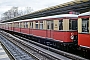 LHB ? - DB AG "476 048-4"
11.04.1994
Berlin-Wannsee, Bahnhof [D]
Ernst Lauer