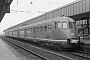 MAN 142384 - DB "430 419-2"
02.09.1978
Essen, Hauptbahnhof [D]
Richard Schulz (Archiv Christoph und Burkhard Beyer)