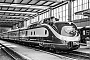 MAN 143492 - DB "601 013-6"
26.05.1979
München, Hauptbahnhof [D]
Helmut Philipp