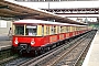 O&K ? - S-Bahn Berlin "477 166-3"
03.06.1997
Berlin, Bahnhof Ostkreuz [D]
Ernst Lauer