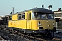 Uerdingen 56752 - DB "724 001-3"
31.03.1977
Aalen,&nbsp;Bahnbetriebswerk [D]
Martin Welzel