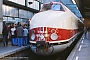 VEB Görlitz 511121/A3/66 - IN-Bau Solaris "VT 18.16.03a""
21.10.1995
Stuttgart, Hauptbahnhof [D]
Stefan Motz