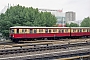 WUMAG ? - S-Bahn Berlin "476 033-6"
28.06.2000
Berlin-Friedrichshain, Ostbahnhof [D]
Dietrich Bothe