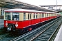 WUMAG ? - S-Bahn Berlin "476 031-0"
17.08.1997
Berlin, Bahnhof Ostkreuz [D]
Ernst Lauer