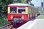 WUMAG ? - S-Bahn Berlin "476 333-0"
03.06.1997
Birkenwerder, Bahnhof [D]
Ernst Lauer