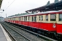 WUMAG ? - S-Bahn Berlin "475 051-9"
15.08.1997
Berlin-Charlottenburg, Bahnhof [D]
Ernst Lauer